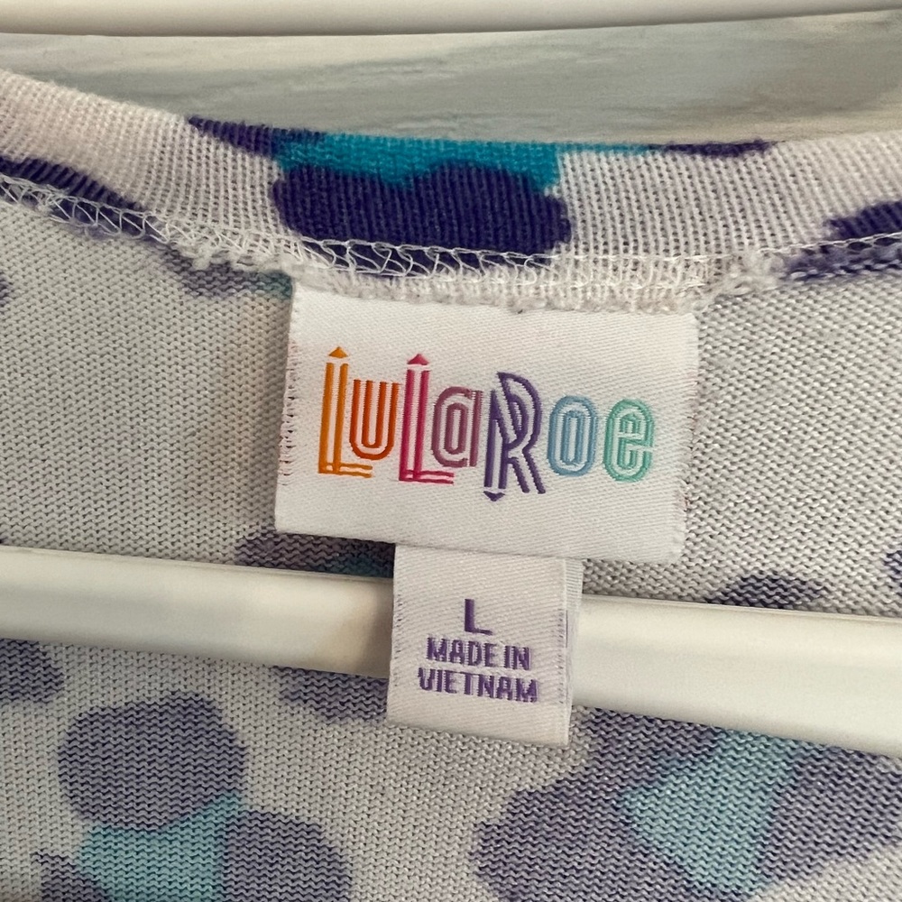 LuLaRoe Leopard Caroline Cardigan - Picture 5 of 5